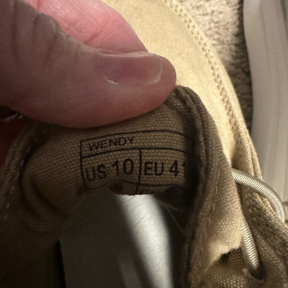 Hey Dude Light Brown Loafers - Picture 4 of 4